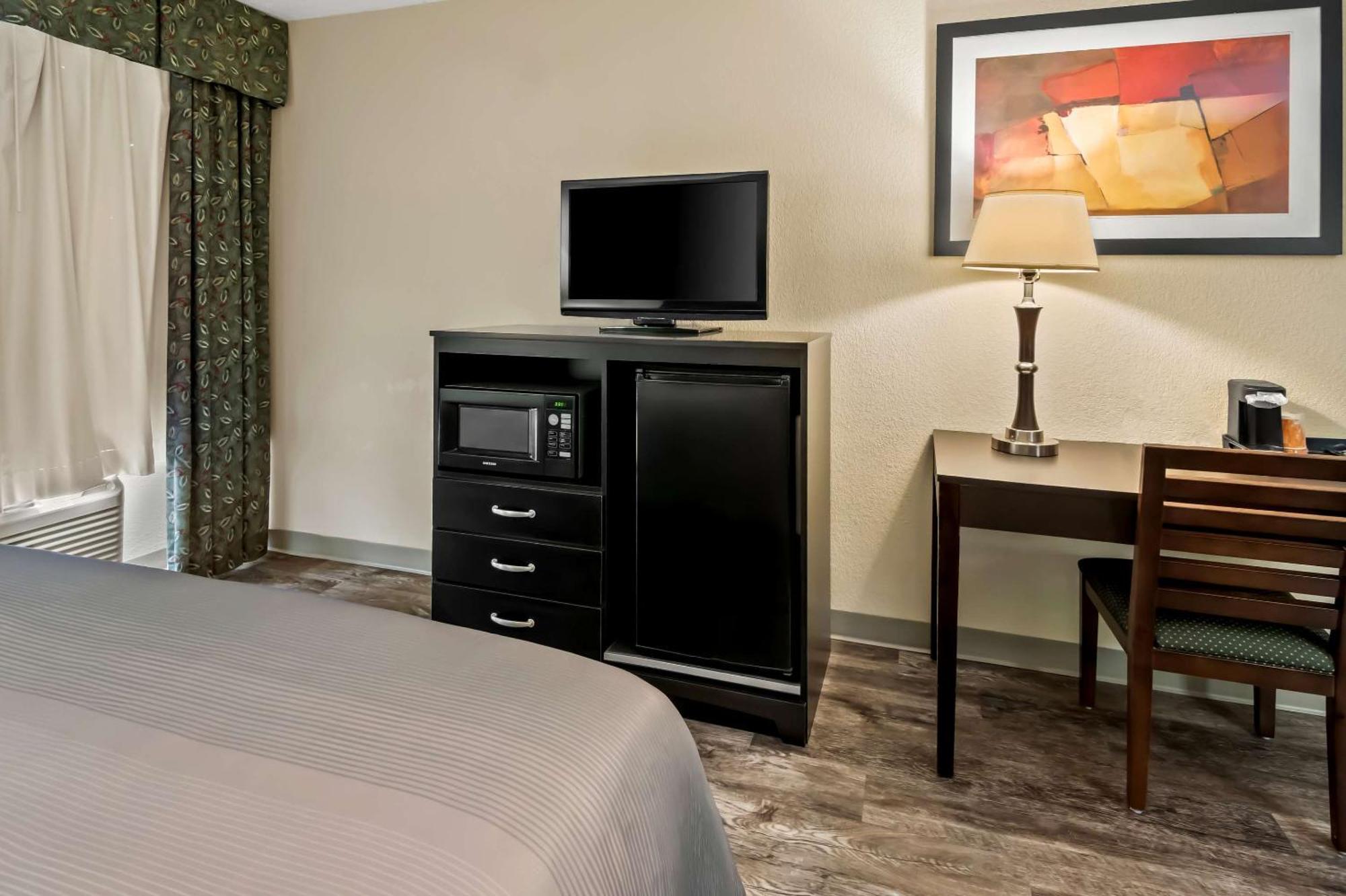 Quality Inn & Suites - Granbury Exterior photo